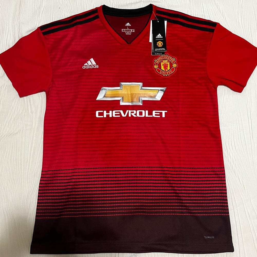 Brand New Mancher United Jersey Size L